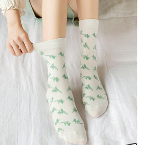 5 Pair Green Forest Theme Cotton Blend Crew Socks - MoSocks