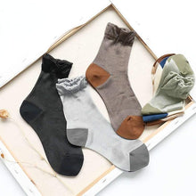 Load image into Gallery viewer, 6 Pair Patchwork Transparent Cotton Crew Socks - MoSocks
