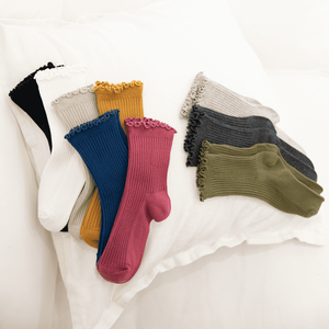 Solid Color Ruffled Top Cotton Blend Crew Socks - MoSocks