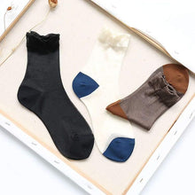 Load image into Gallery viewer, 6 Pair Patchwork Transparent Cotton Crew Socks - MoSocks
