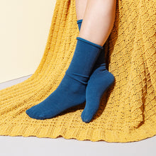 Load image into Gallery viewer, Women&#39;s Crew Socks | Solid Color | Cotton | Multi-pack | MoSocks
