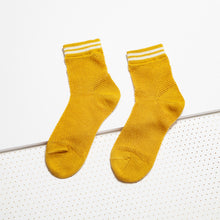 Load image into Gallery viewer, Women&#39;s Crew Socks | Transparent Two Stripe | Cotton | 6-pack | MoSocks
