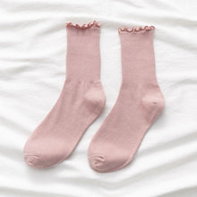 Load image into Gallery viewer, 7 Pair Ruffled Top Pastel Tone Stylish Cotton Blend Crew Socks - MoSocks
