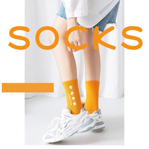 Daisy Print Cotton Blend Comfy Crew Socks - MoSocks