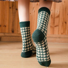 Load image into Gallery viewer, 5 Pair Plaid Warm Cozy Wool Blend Winter Socks - MoSocks
