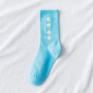 Daisy Print Cotton Blend Comfy Crew Socks - MoSocks