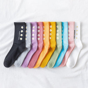 Daisy Print Cotton Blend Comfy Crew Socks - MoSocks