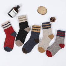 Load image into Gallery viewer, Women&#39;s Crew Socks | Two Strip Patchwork | Cotton | 5-pack | MoSocks
