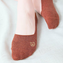 Load image into Gallery viewer, 5 pair Puppy Embroidery NOSHOW Socks - MoSocks
